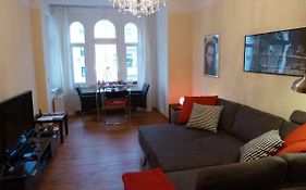Lichtdurchflutetes Apartment Prenzlauerberg